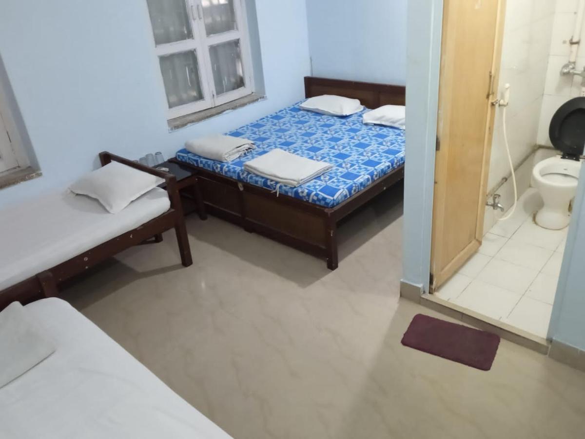 Guest house Centerpoint *